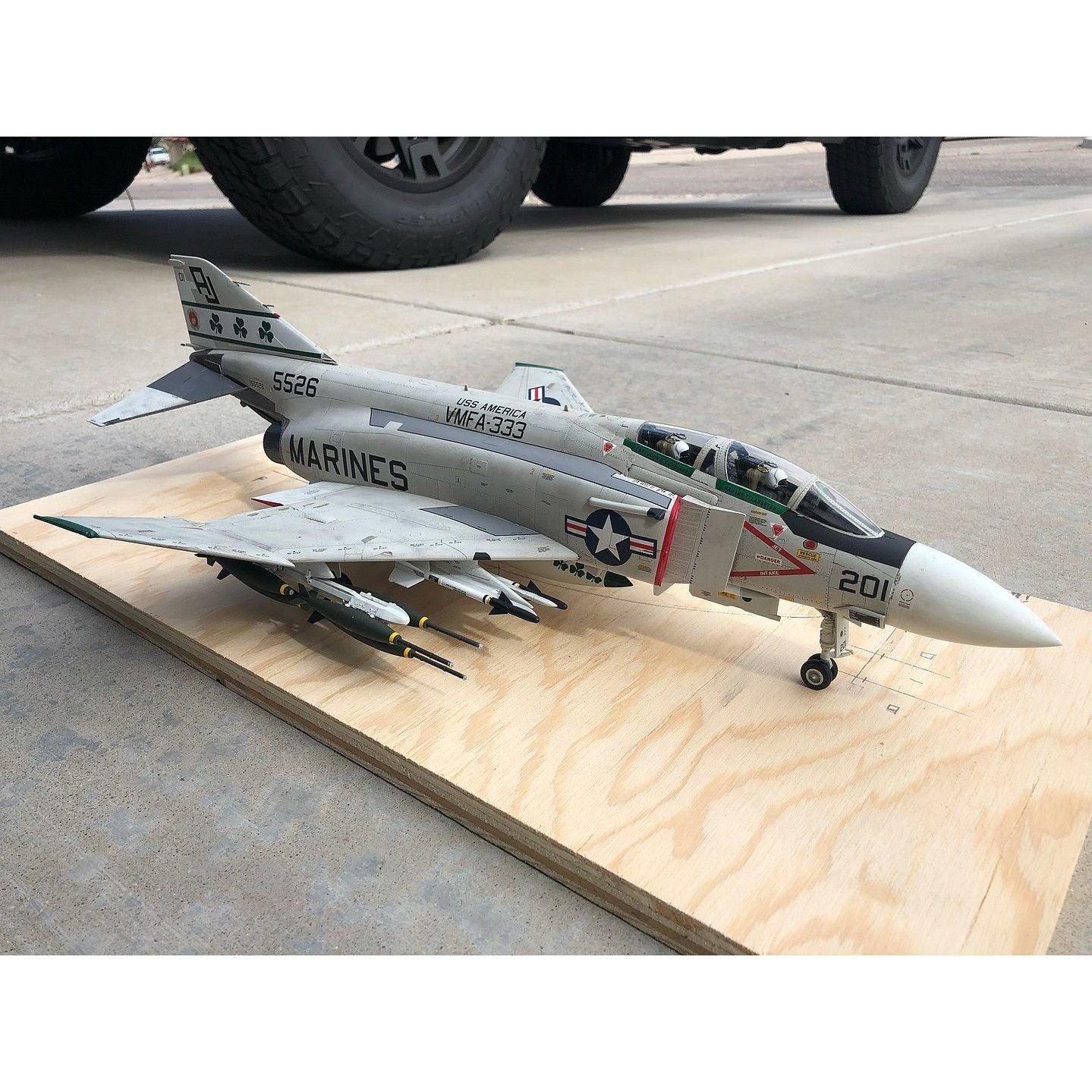 Tamiya Mcdonnell F - 4 J Phantom II - Tamiya - ModelCars.com