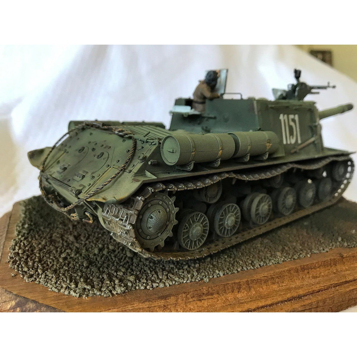 Tamiya Russian Heavy SP Gun JSU-152-Tamiya-ModelCars.com