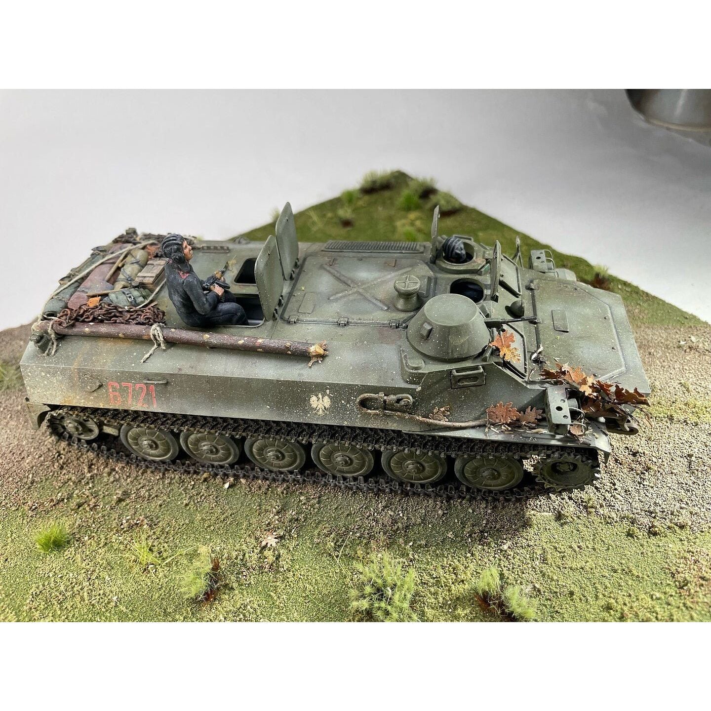 Trumpeter 1/35 Russian 2S1 Self - propelled Howitzer Workable Track Links 02060 - Heartland - ModelCars.com