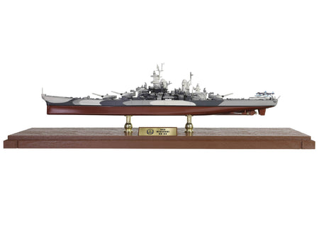 USS Missouri (BB-63) Iowa-class Battleship "Battle of Okinawa" (1945) United States Navy (Full Hull Edition) "Battleship" Series 1/700 Diecast Model by Forces of Valor-Forces Of Valor-ModelCars.com
