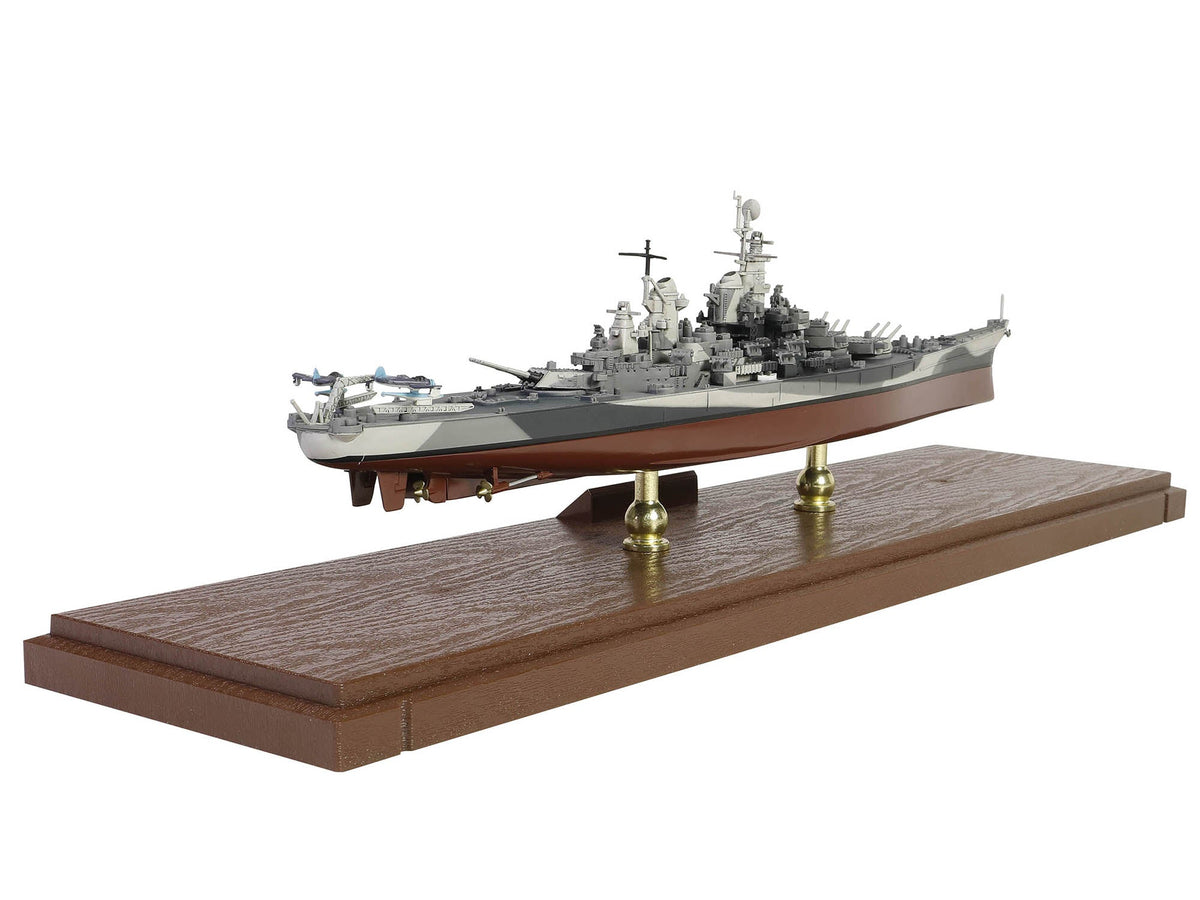 USS Missouri (BB-63) Iowa-class Battleship "Battle of Okinawa" (1945) United States Navy (Full Hull Edition) "Battleship" Series 1/700 Diecast Model by Forces of Valor-Forces Of Valor-ModelCars.com