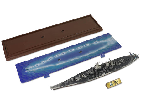 USS Missouri (BB-63) Iowa-class Battleship "Battle of Okinawa" (1945) United States Navy (Waterline Edition) "Battleship" Series 1/700 Diecast Model by Forces of Valor-Forces Of Valor-ModelCars.com