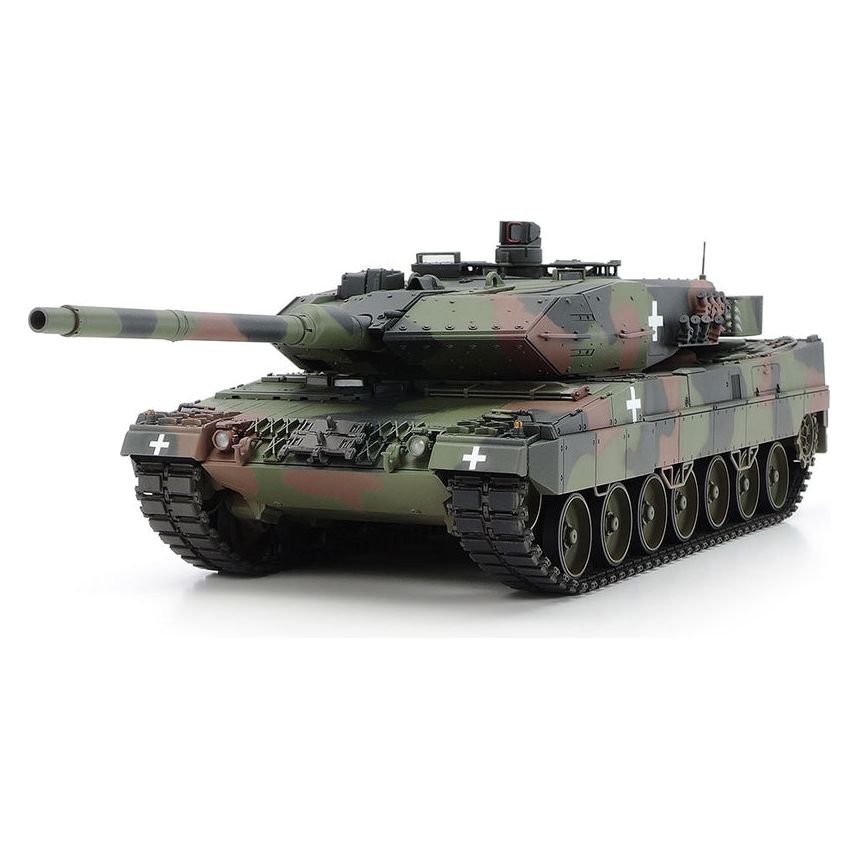 Tamiya Leopard 2 A6 Tank "Ukraine"