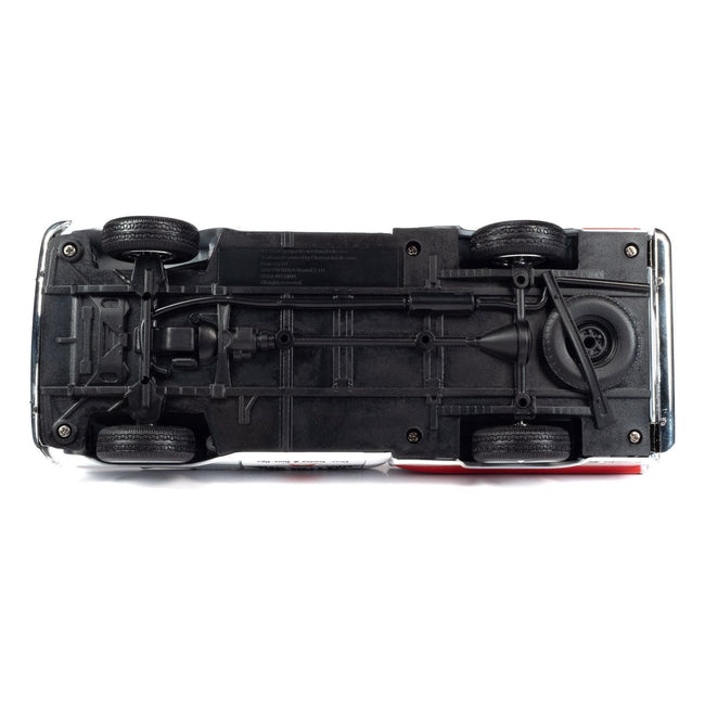 1958 Chevrolet Apache Fleetside Pickup Truck White and Red "Brock's Full Service - Texaco" with Tires in Truck Bed 1/24 Diecast Model Car by Auto World - Autoworld - ModelCars.com