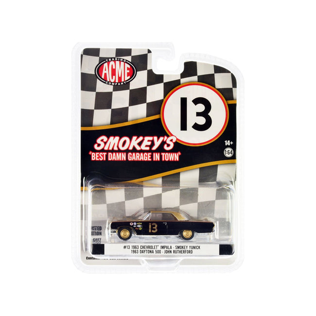 1963 Chevrolet Impala 13 Johnny Rutherford "Smokey Yunick's Garage" "Daytona 500" (1963) 1/64 Diecast Model Car by Greenlight for ACME - Greenlight - ModelCars.com