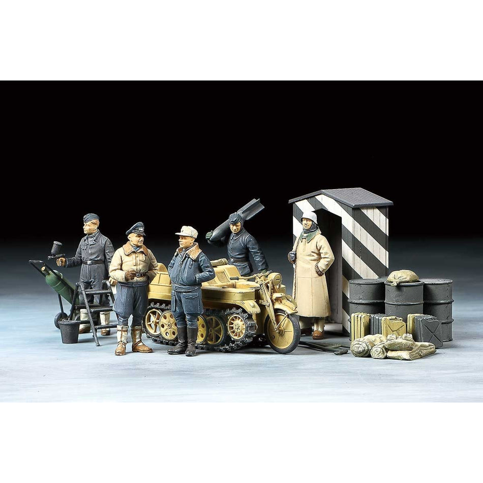 Tamiya 1/48 Luftwaffe Crew (Winter)