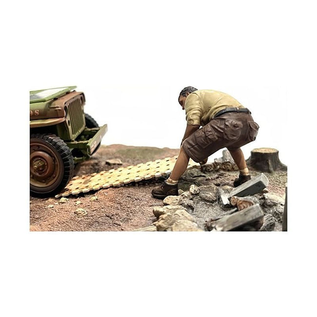 "4X4 Mechanic" Figure 2 with Board Accessory for 1/18 Scale Models by American Diorama-American Diorama-ModelCars.com