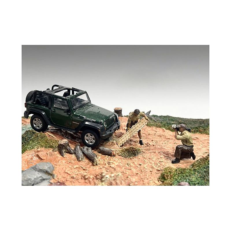 "4X4 Mechanics" 2 Piece Diecast Figure Set 4 for 1/43 Scale Models by American Diorama - American Diorama - ModelCars.com