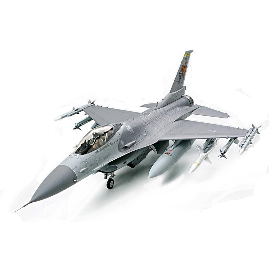 Tamiya 1/32 Lockheed Martin F-16Cj Blk 50