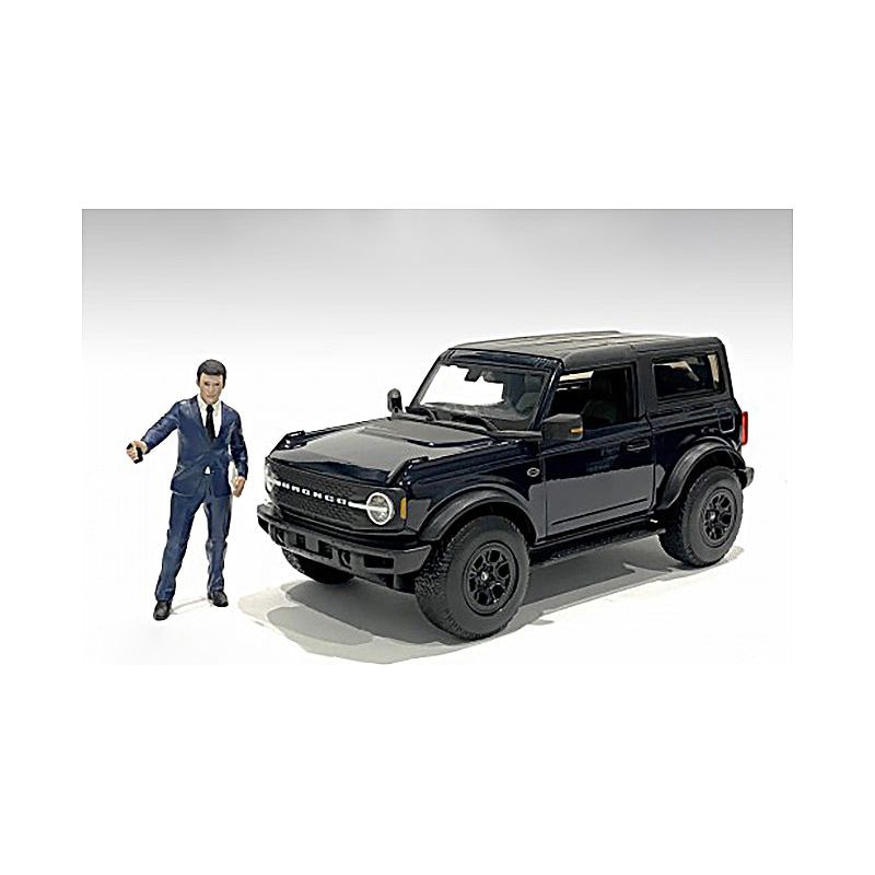 "The Dealership" Male Salesperson Figurine for 1/18 Scale Models by American Diorama