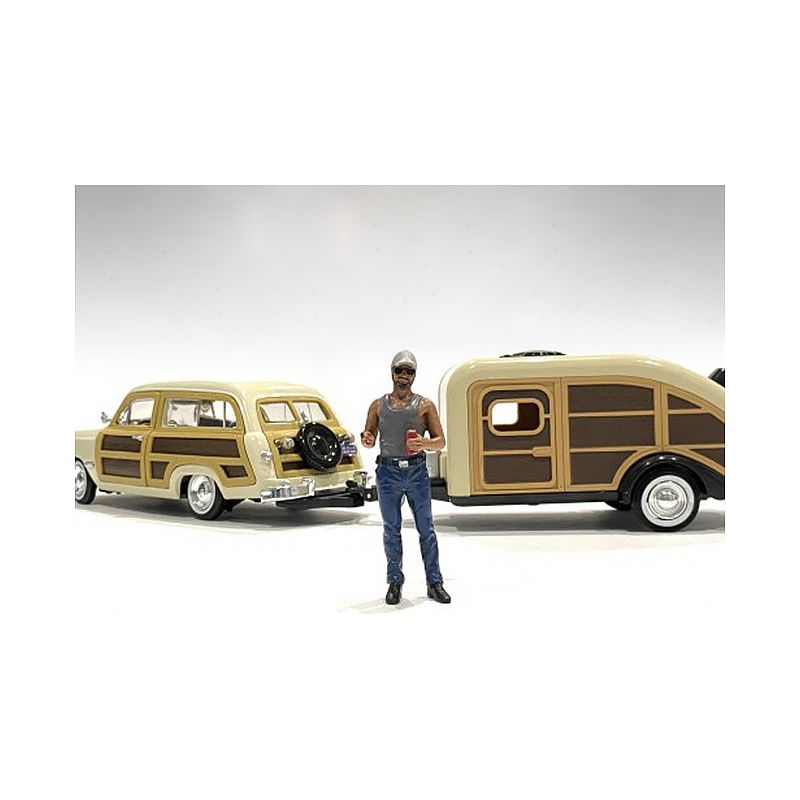 "Campers" Figure 5 for 1/24 Scale Models by American Diorama