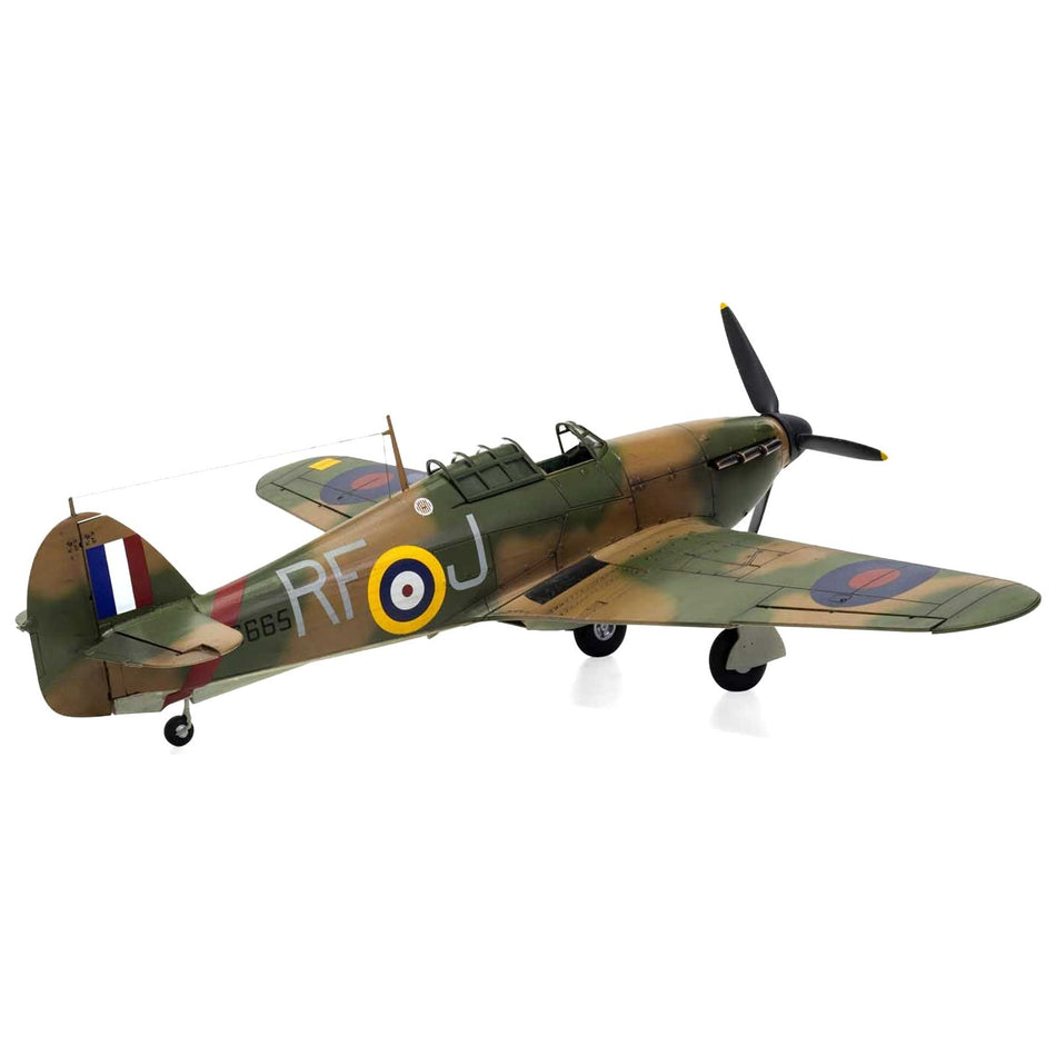 Level 2 Model Kit Hawker Hurricane Mk.I Fighter Aircraft with 2 Scheme Options 1/48 Plastic Model Kit by Airfix