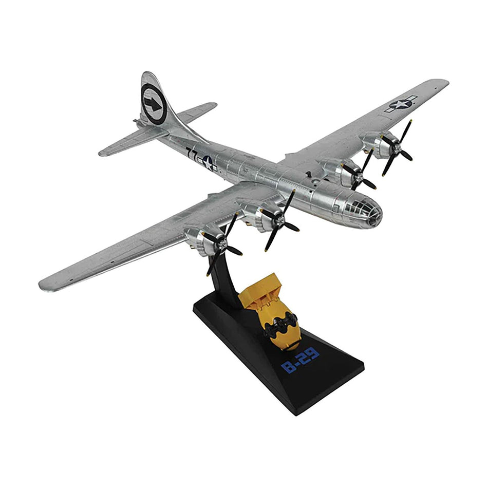 Boeing B-29 Superfortress Bomber Aircraft U.S. Air Force "Bockscar" with 1/72 Scale "Fat Man" Bomb Replica 1/144 Diecast Model by Air Force 1