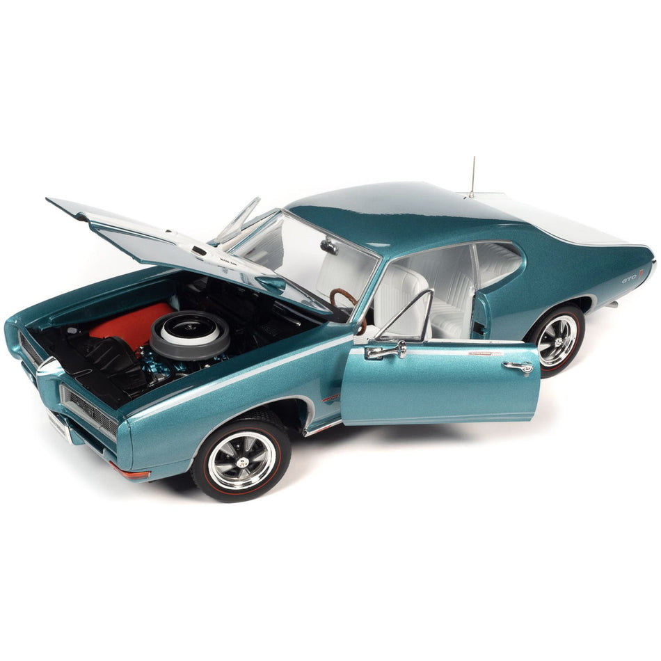 1968 Pontiac Royal Bobcat GTO Meridian Turquoise and White with White Interior "Hemmings Muscle Machines" Magazine Cover Car (March 2020) 1/18 Diecast Model Car by Auto World