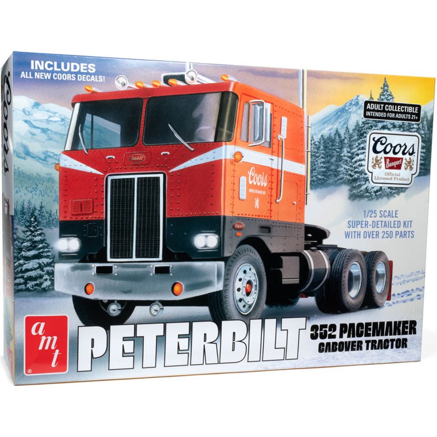 AMT Peterbilt 352 Pacemaker Coe Coors Beer 1:25 Scale Model Kit