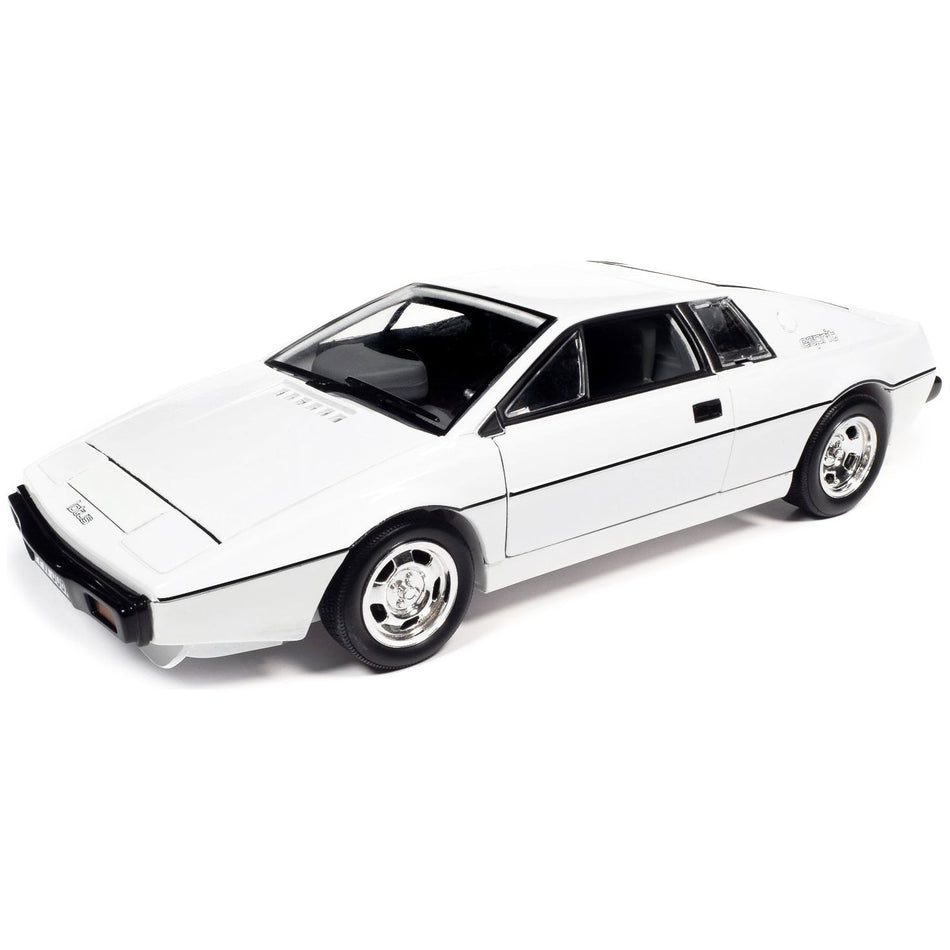 Lotus Esprit S1 Submarine Car White James Bond 007 "The Spy Who Loved Me" (1977) Movie "Silver Screen Machines" Series 1/18 Diecast Model Car by Auto World