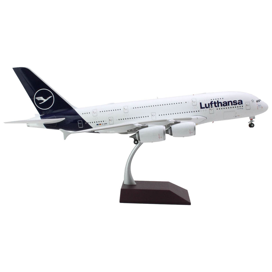 Airbus A380 Commercial Aircraft "Lufthansa" (D-AIMK) White with Dark Blue Tail "Gemini 200" Series 1/200 Diecast Model Airplane by GeminiJets