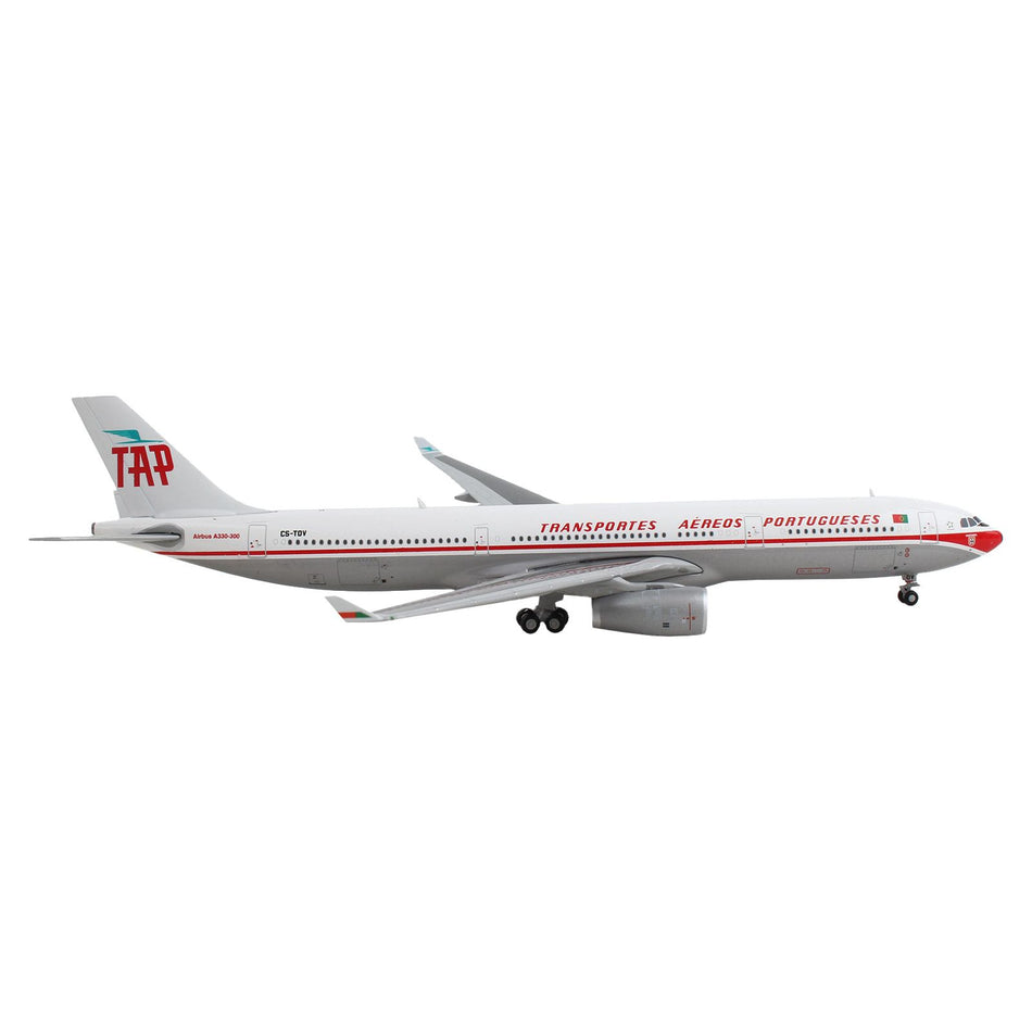 Airbus A330-300 Commercial Aircraft "TAP Air Portugal" White with Red Stripes 1/400 Diecast Model Airplane by GeminiJets