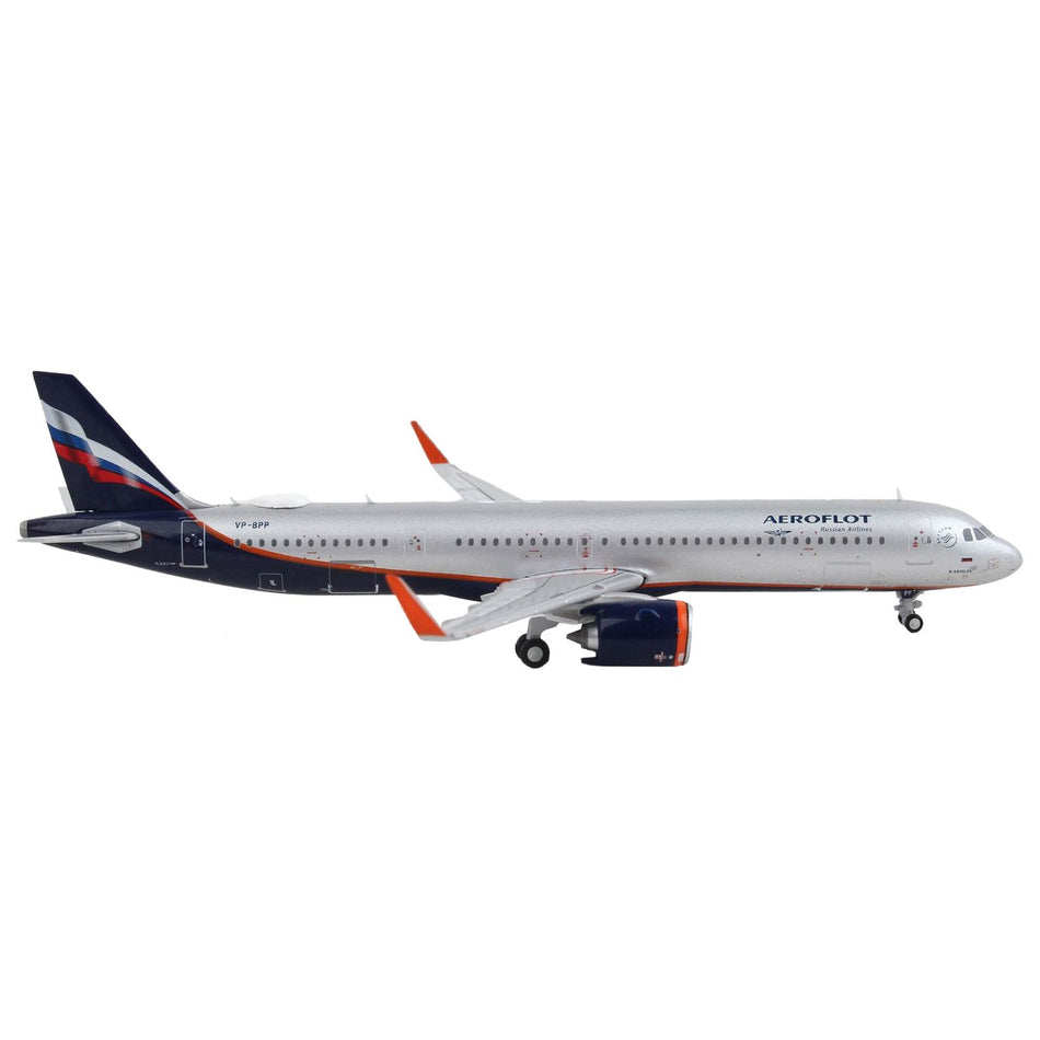 Airbus A321neo Commercial Aircraft "Aeroflot" Silver Metallic with Dark Blue Tail 1/400 Diecast Model Airplane by GeminiJets