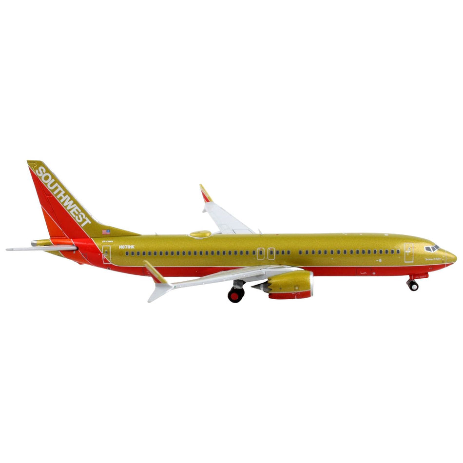 Boeing 737 MAX 8 Commercial Aircraft "Southwest Airlines" Gold with Red Stripes 1/400 Diecast Model Airplane by GeminiJets