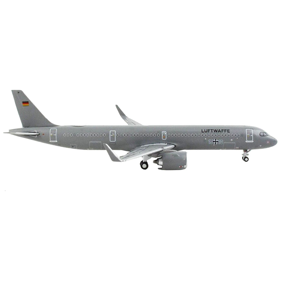 Airbus A321neo Transport Aircraft "German Luftwaffe" Gray "Gemini Macs" Series 1/400 Diecast Model Airplane by GeminiJets