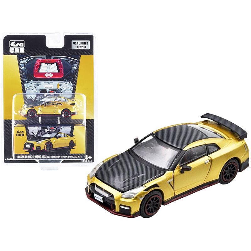 2022 Nissan GT-R (R35) Nismo RHD (Right Hand Drive) Metal Gold and Carbon "Special Edition" Limited Edition to 1200 pieces 1/64 Diecast Model Car by Era Car