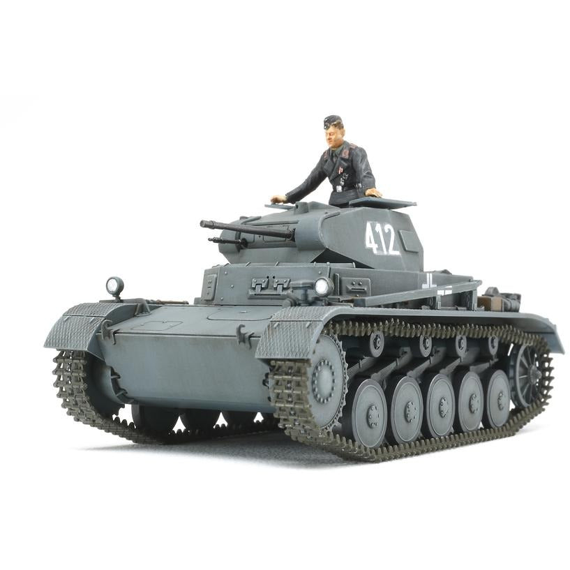 Tamiya 1-48 German Panzer II ABC