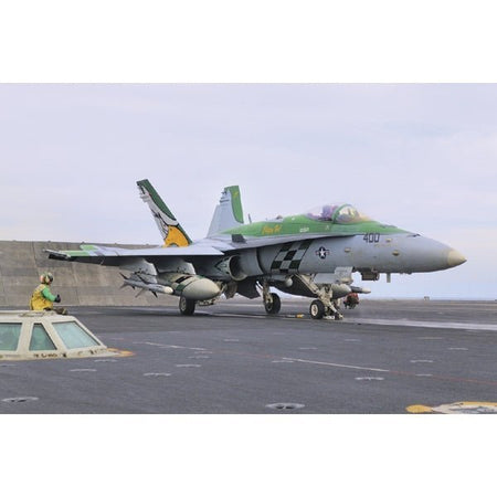 Academy 1/72 12432 F/A-18C Hornet "Chippy-Ho 2009"-Academy-ModelCars.com