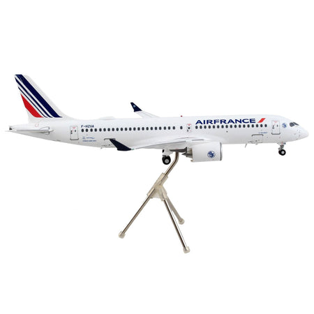 Airbus A220-300 Commercial Aircraft "Air France" White with Striped Tail "Gemini 200" Series 1/200 Diecast Model Airplane by GeminiJets-GeminiJets-ModelCars.com