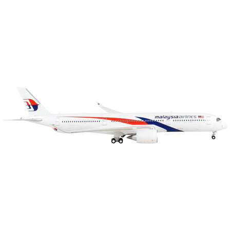 Airbus A350 - 900 Commercial Aircraft "Malaysia Airlines" White with Red and Blue Graphics 1/400 Diecast Model Airplane by GeminiJets - GeminiJets - ModelCars.com
