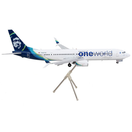 Boeing 737-900ER Commercial Aircraft with Flaps Down "Alaska Airlines - One World" White with Blue Tail "Gemini 200" Series 1/200 Diecast Model Airplane by GeminiJets-GeminiJets-ModelCars.com