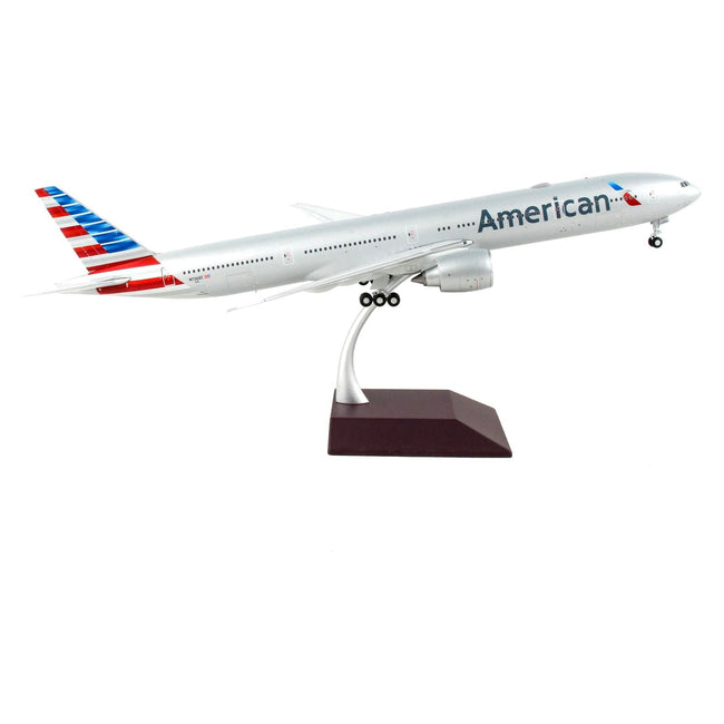 Boeing 777-300ER Commercial Aircraft "American Airlines" Silver "Gemini 200" Series 1/200 Diecast Model Airplane by GeminiJets-GeminiJets-ModelCars.com