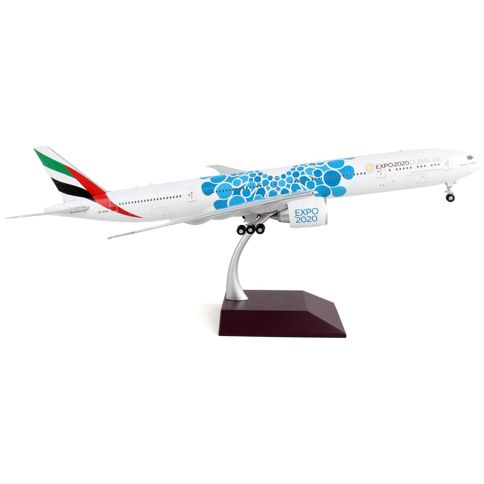Boeing 777 - 300ER Commercial Aircraft "Emirates Airlines - Dubai Expo 2020" White with Blue Graphics "Gemini 200" Series 1/200 Diecast Model Airplane by GeminiJets - GeminiJets - ModelCars.com