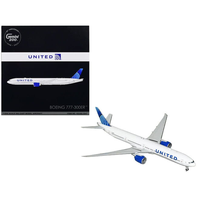 Boeing 777-300ER Commercial Aircraft "United Airlines" White with Blue Tail "Gemini 200" Series 1/200 Diecast Model Airplane by GeminiJets-GeminiJets-ModelCars.com