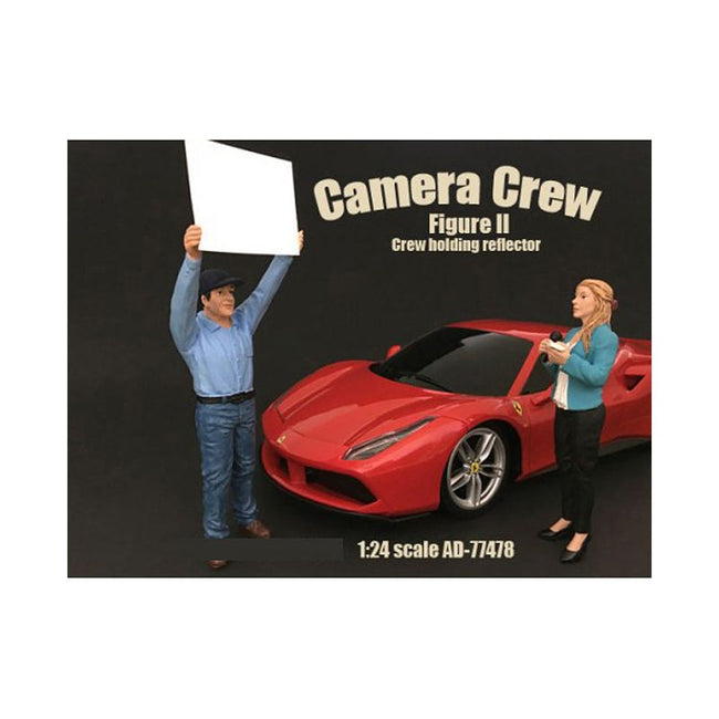 Camera Crew Figure II "Crew Holding Reflector" For 1:24 Scale Models by American Diorama-American Diorama-ModelCars.com