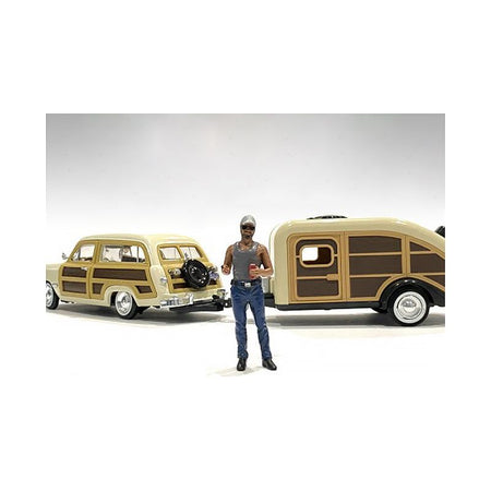 "Campers" Figure 5 for 1/24 Scale Models by American Diorama - American Diorama - ModelCars.com