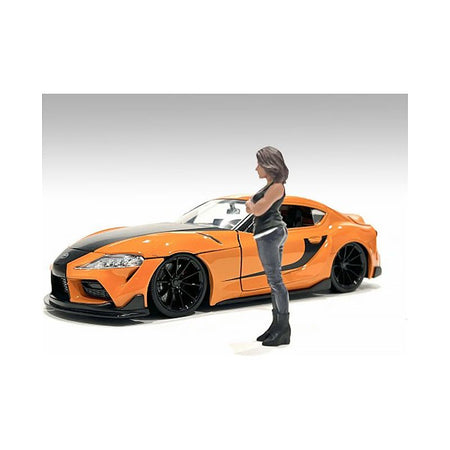 "Car Meet 3" Figure 2 for 1/18 Scale Models by American Diorama - American Diorama - ModelCars.com