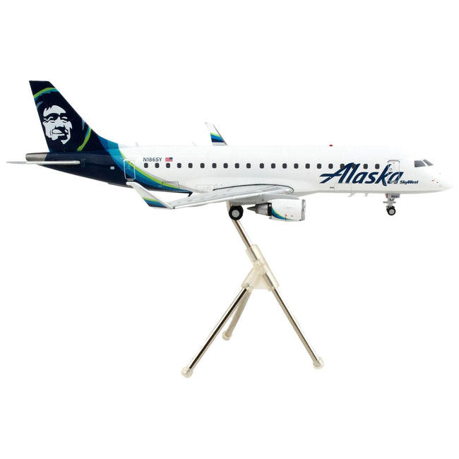 Embraer ERJ - 175 Commercial Aircraft "Alaska Airlines" White with Blue Tail "Gemini 200" Series 1/200 Diecast Model Airplane by GeminiJets - GeminiJets - ModelCars.com