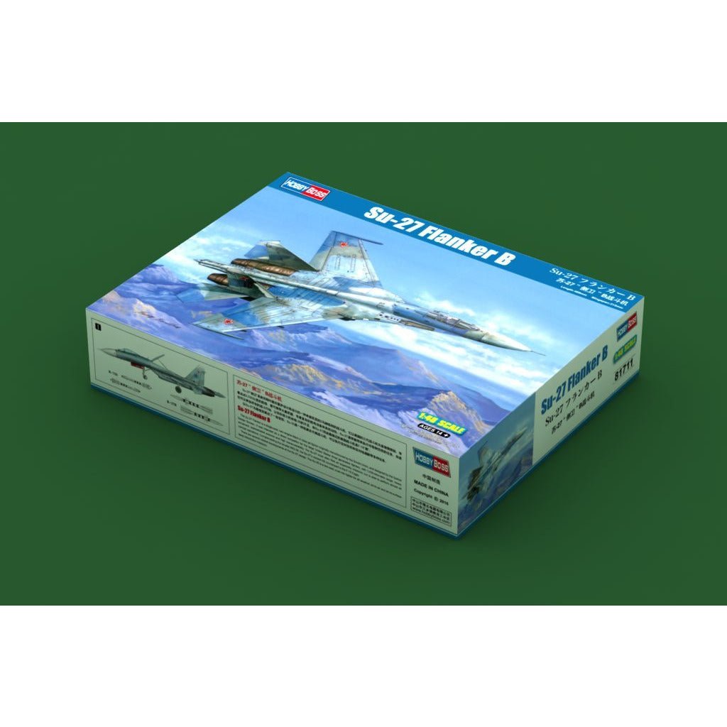 Hobby Boss 1/35 Su-27 Flanker Early 81712-Hobby Boss-ModelCars.com
