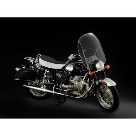 Italeri 1/6 Moto Guzzi V850 California-Italeri-ModelCars.com