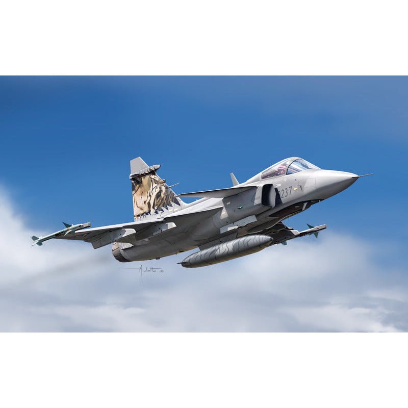 Italeri JAS 39 Gripen-Italeri-ModelCars.com