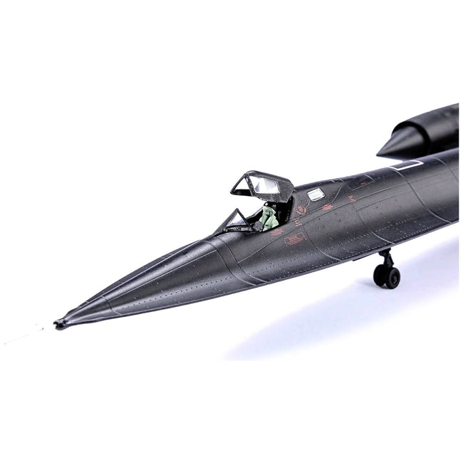 Lockheed Martin SR - 71A Blackbird Aircraft 17974 "United States Air Force" 1/72 Diecast Model by Air Force 1 - Air Force 1 - ModelCars.com