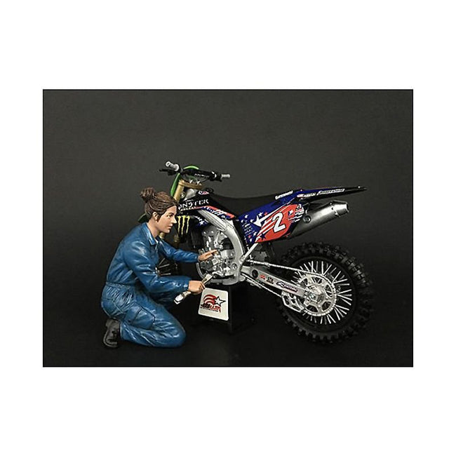 Mechanic Chole Figurine for 1/12 Scale Motorcycle Models by American Diorama - American Diorama - ModelCars.com