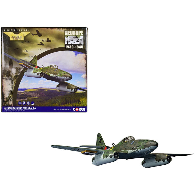 Messerschmitt Me262A - 1A Fighter Aircraft "LT. Walter Hagenah III - Jagdeschwader 7 Larz Airfield Germany" (1945) German Luftwaffe "The Aviation Archive" Series 1/72 Diecast Model by Corgi - Corgi - ModelCars.com