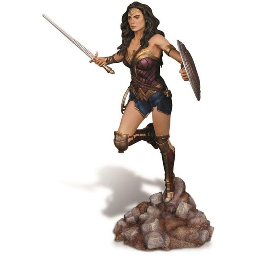 Moebius Model Wonder Woman, Batman V Superman DOG: Kit