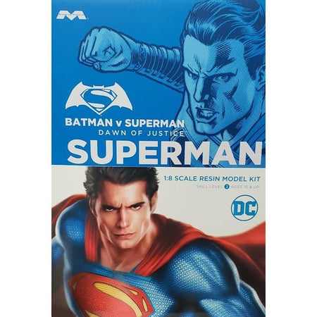 Moebius 1014 Superman BvS Resin 1/8 scale-Moebius-ModelCars.com