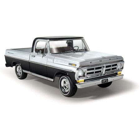 Moebius Model 1/25 1972 Ford Sport Custom Model Kit-Moebius-ModelCars.com