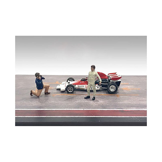 "Race Day" Two Diecast Figures Set 1 for 1/43 Scale Models by American Diorama-American Diorama-ModelCars.com