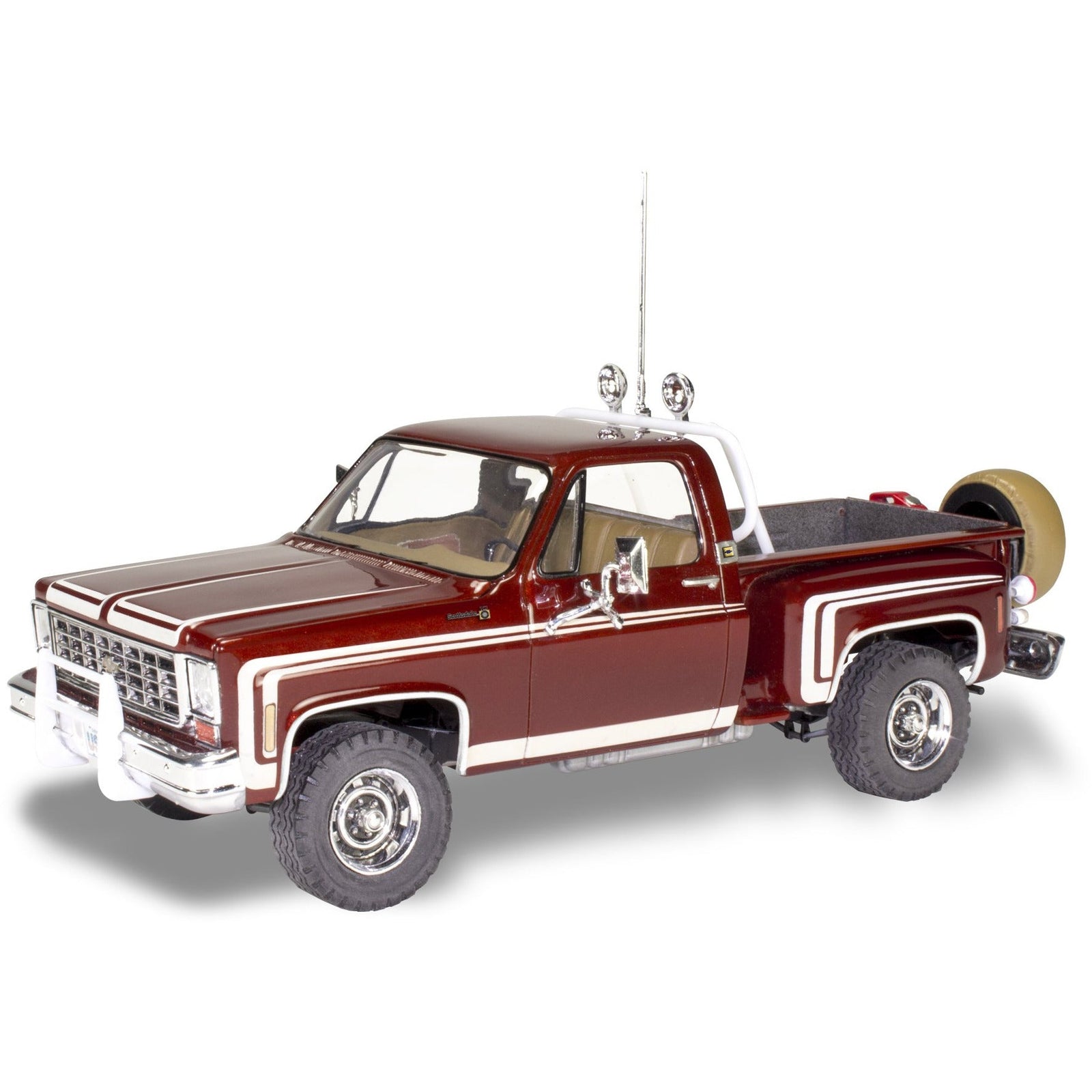 Revell 1/24 1976 Chevy Sport Stepside Pickup 4X4 - Revell - ModelCars.com