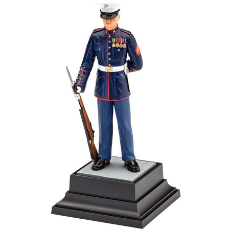 Revell of Germany 1/16 US Marine-Revell-ModelCars.com